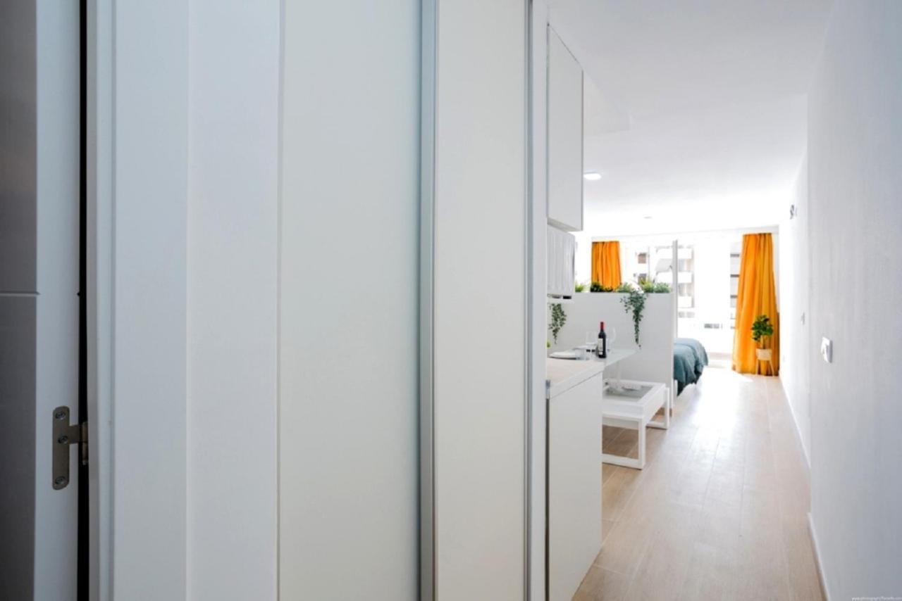 319 Modern Accommodation,Sea View, Wi Fi And Pool Playa de las Americas  Exterior foto